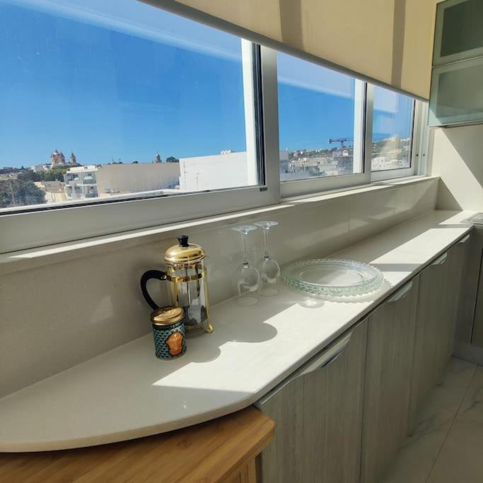 Cozy Penthouse In Central Malta Apartamento Balzan Exterior foto